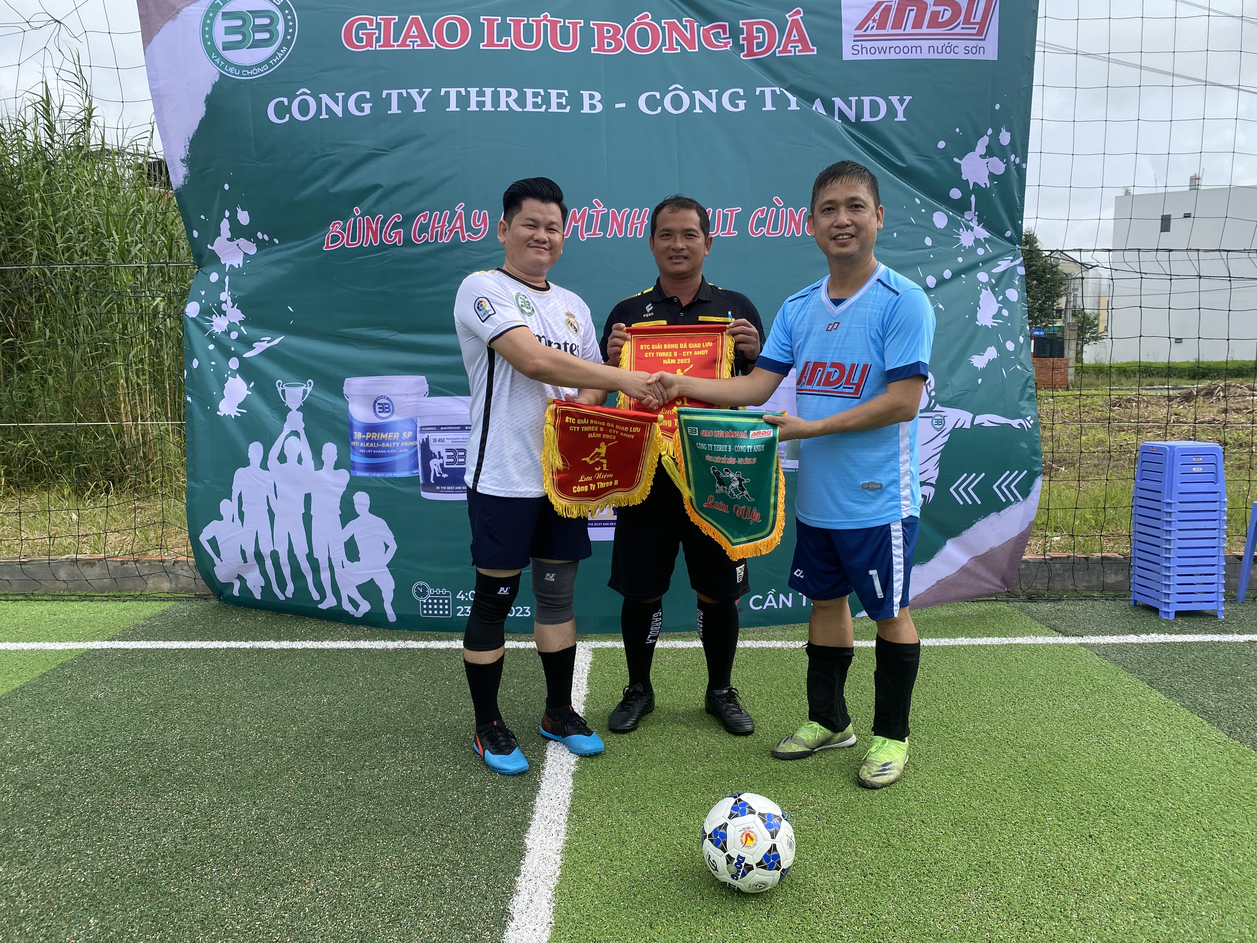 GIAO LƯU BÓNG ĐÁ LẦN 1 - CÔNG TY 3B vs CÔNG TY ANDY